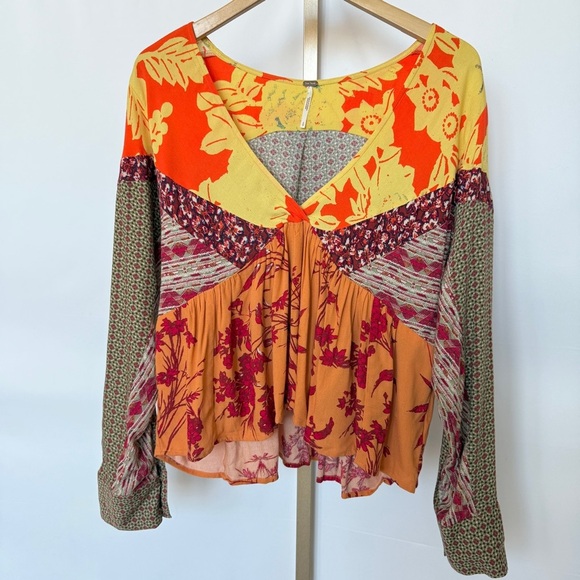 Free People Women's Floral Patchwork Boho Blouse V-Neck Long Sleeve S Flowy - Picture 3 of 11